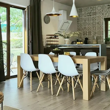 Zaz Villa
